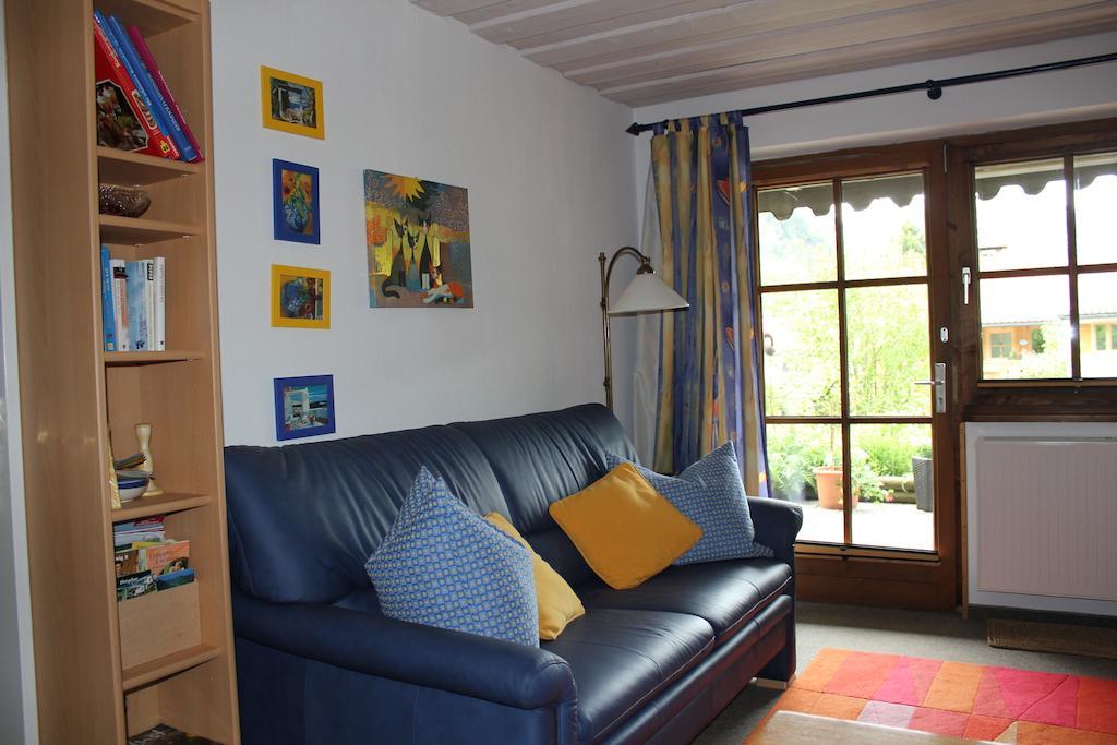 Ferienwohnung Schauberger Oberammergau Rum bild